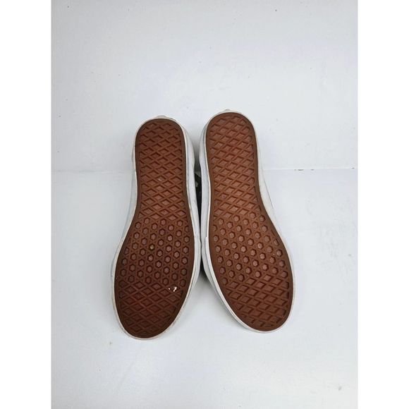 Vans for Youth Size 5 - Picture 9 of 9